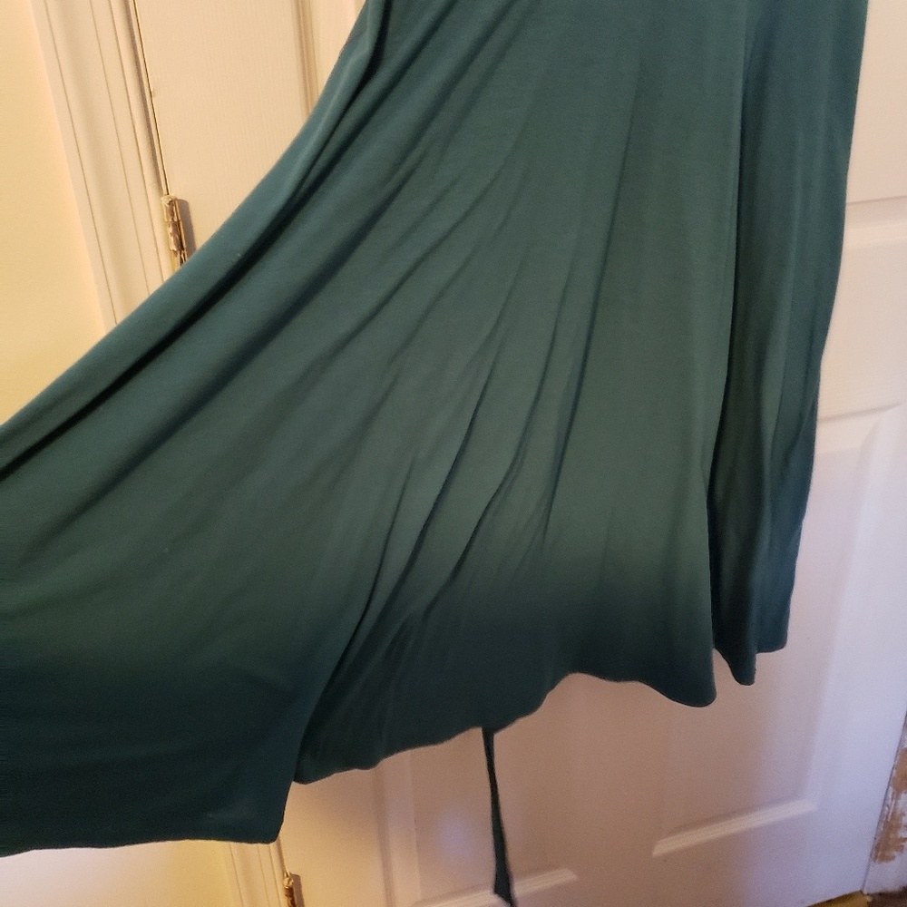 Wrap Dress - Picture 3 of 4